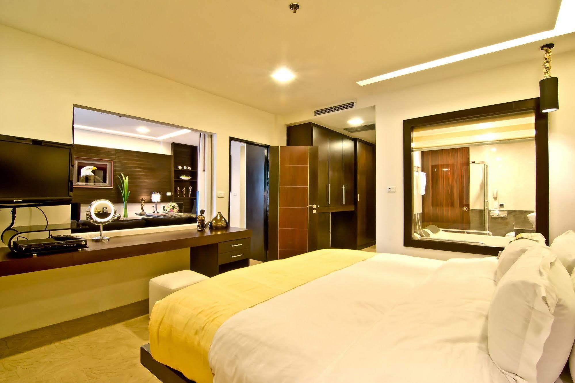 Rashmi'S Plaza Hotel Vientiane Exteriér fotografie